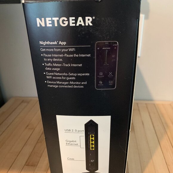 Netgear Nighthawk AC1900 WiFi Cable Modem Router - Picture 2 of 6